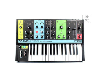 MOOG GRANDMOTHER Синтезатор аналоговий